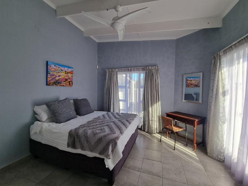 4 Bedroom Property for Sale in Outeniqua Strand Western Cape